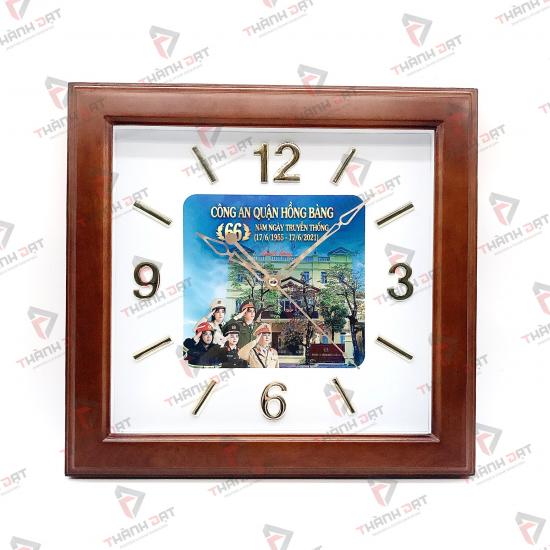 Đồng hồ treo tường Đồng hồ treo tường