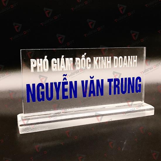 Biển chức danh mica